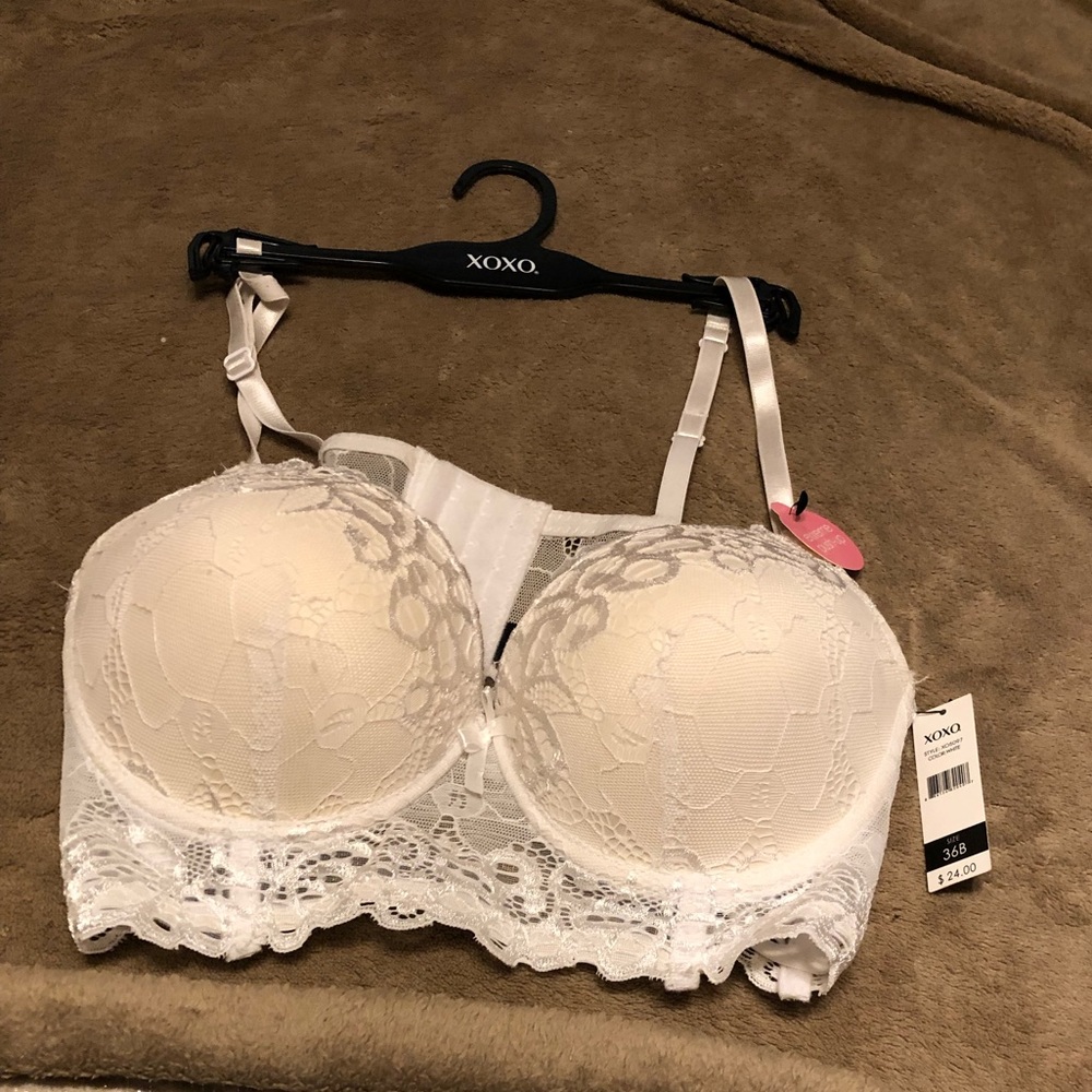 White XOXO push up bra. NWT